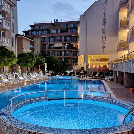 Tropics Hotel Święty Włas Zewnętrze zdjęcie