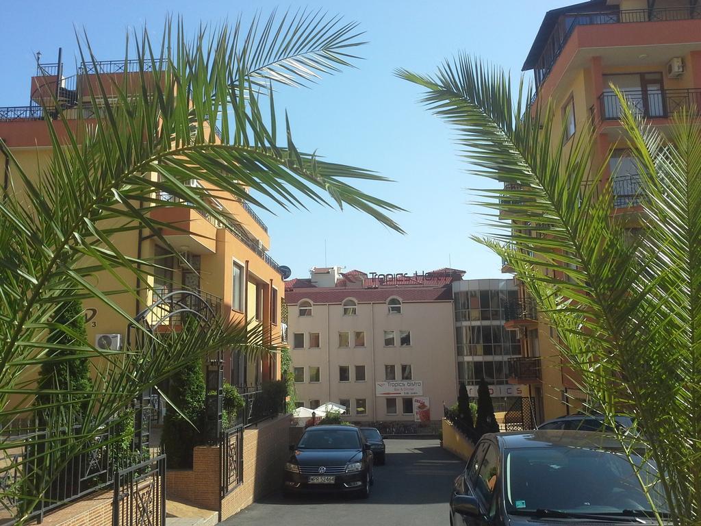 Tropics Hotel Święty Włas Zewnętrze zdjęcie