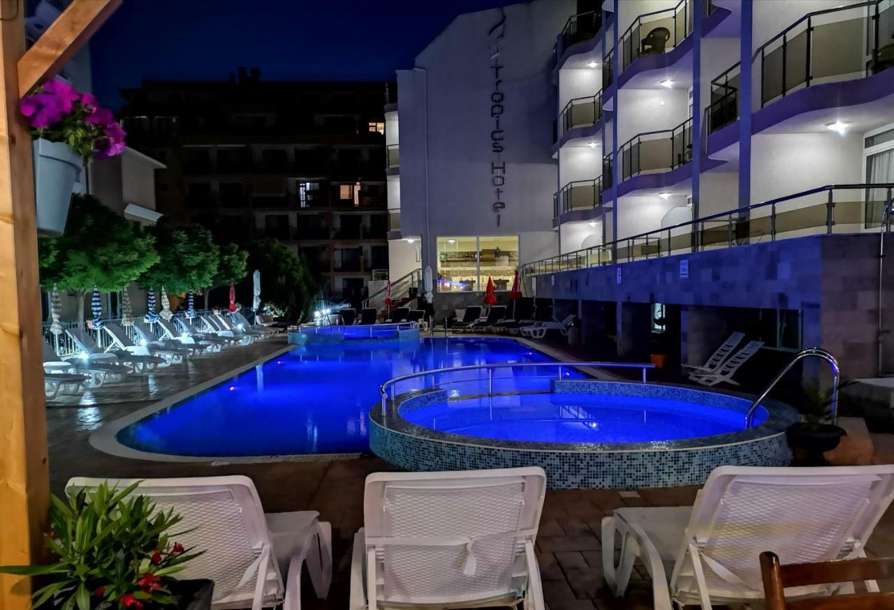 Tropics Hotel Święty Włas Zewnętrze zdjęcie