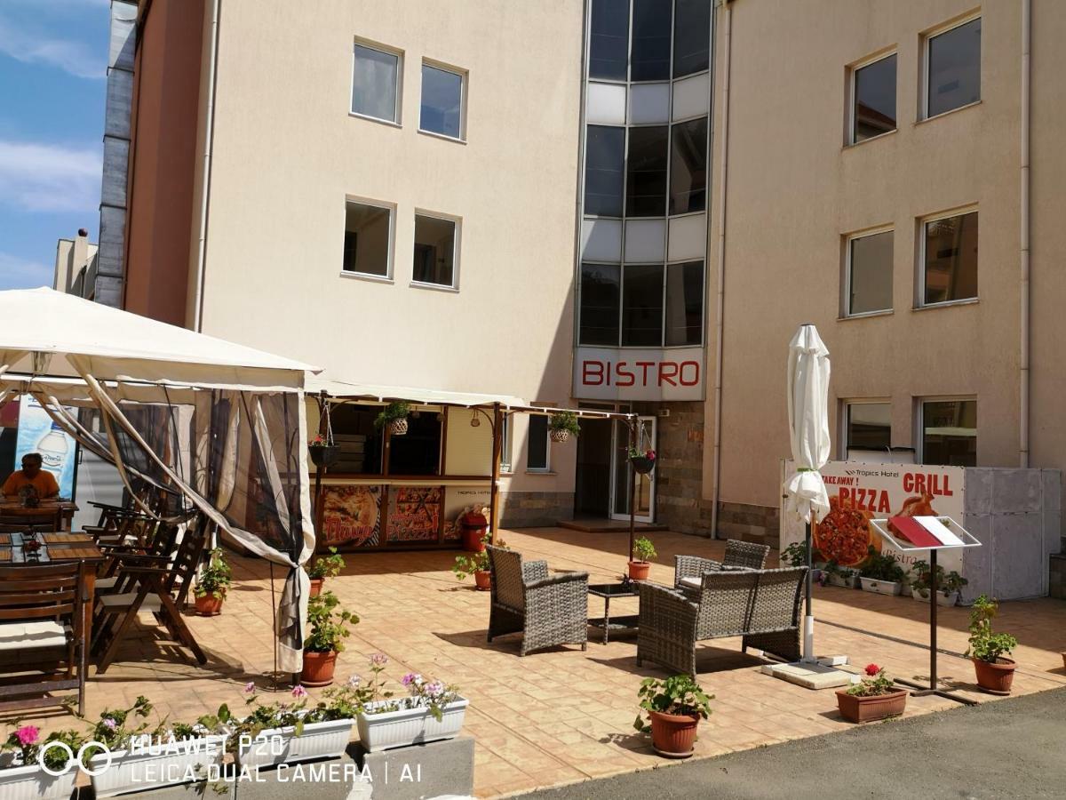 Tropics Hotel Święty Włas Zewnętrze zdjęcie